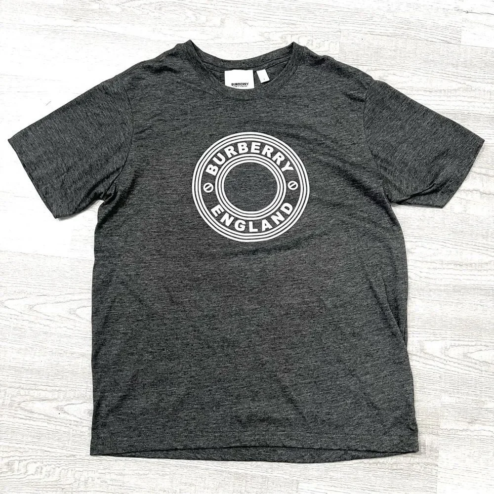 Burberry England Circle Logo Men’s T Shirt Size L Dark Grey
